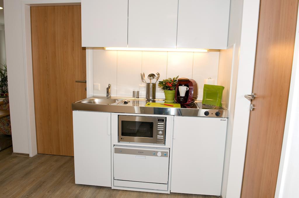 Ferienwohnungen - Boarding Wohnungen Sonnenhof Lenzing Kamer foto